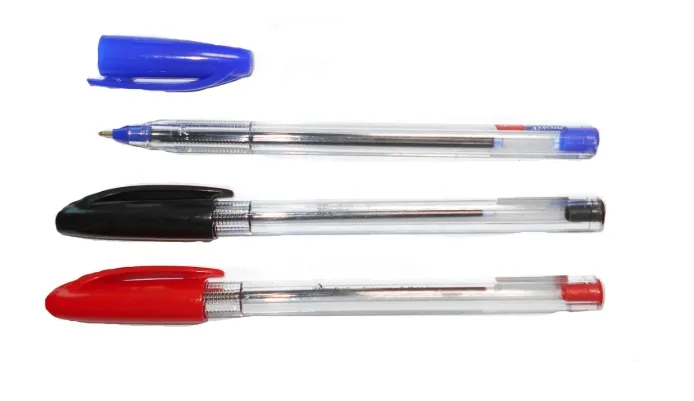 კალამი ბურთულიანი მონტექს TRICON გამჭვირვალე კორპუსი/წითელიTRICKON-CRD TRICON-CRD