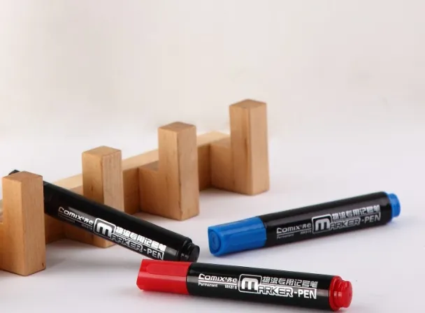 მარკერი პერმანენტი COMIX MK818 შავი MK818-BK